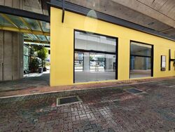 Tradehub 21 (D22), Retail #465581411